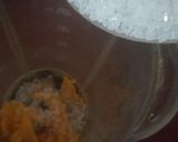 A picture of step 2 of Mango Shake.