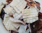 Foto langkah ke 1 dari resep Cumi Asam Manis (tanpa tepung) 😍.
