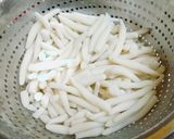 A picture of step 4 of Fara Steamed Dumplings.