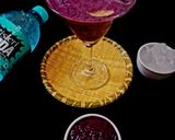 A picture of step 4 of Jamun Mojito.