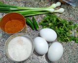 A picture of step 1 of Spring onion omelet.