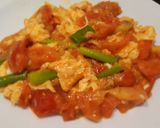 รูปขั้นตอนการทำที่ 7 ของ มะเขือเทศผัดไข่ 🍅 สไตล์เกาหลี