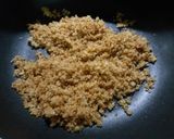 A picture of step 5 of Bread ka halwa.