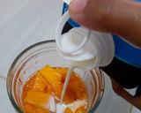 Foto langkah ke 3 dari resep Mango Yakult.