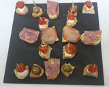 Foto del paso 8 de la receta: Tabla de embutidos