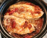 Hình bước làm 6 của món Cá Diêu Hồng Kho Me🥦🌶🍚