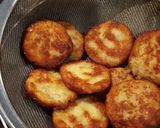 Foto del paso 14 de la receta: Tortitas de papa y atún