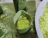 Foto langkah ke 5 dari resep Kue Putu Bambu (Menggunakan Cetakan Daun Pisang).