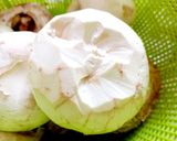 عکس مرحله 1 از دستور بلانچ کردن قارچ، بدون سیاه شدن(سریع و ساده)