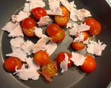 A picture of step 1 of Scrambled Eggs with Tomato, Ham and Cheese.