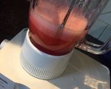 A picture of step 2 of Hydrating Fruit Glow Drink.