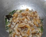 Foto langkah ke 4 dari resep Oseng Kikil Cabe Ijo.