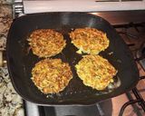 Foto del paso 3 de la receta: Torticas de arroz, espinaca y zanahoria