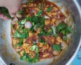 A picture of step 17 of Schezwan chicken.