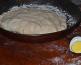 Foto del paso 3 de la receta: Calzone de verduras con pollo en masa madre