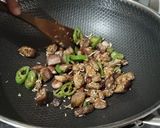 Foto langkah ke 6 dari resep Tumis Terong Cabe Gendot.