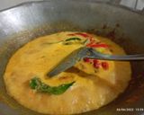 Foto langkah ke 5 dari resep Oseng krecek tahu pedas.