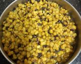 A picture of step 2 of Moong Makhani.