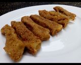 A picture of step 9 of Crunchy Egg fingers.