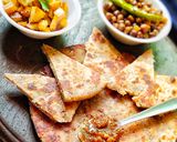 ড্রাই ফ্রুট প্রোটিন পারাটা(Dry fruits Protein paratha recipe in Bengali) রেসিপির ধাপ 6 ছবি