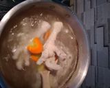 Foto langkah ke 4 dari resep Sop Ceker & Rolade.