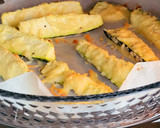 Foto del paso 12 de la receta: Bastones de calabacín al queso