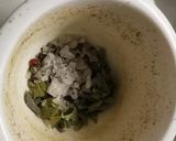 Cukkini krémleves kolbásszal recept fázis 3 fotója