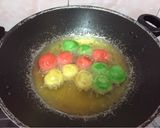 Foto langkah ke 4 dari resep Bola ubi warna - warni.