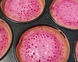 Foto langkah ke 3 dari resep Martabak Mini Pink Buah Naga.