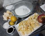 Foto del paso 1 de la receta: Tarta crumble de manzana 🍎