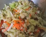 Foto langkah ke 4 dari resep Tumis Kembang Kol Wortel.