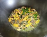 Foto del passaggio 1 della ricetta Spaghetti Cozze e Datterini Gialli