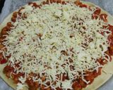 Foto del paso 8 de la receta: Pizza de soja texturizada, queso y aceitunas