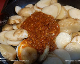 Foto del paso 4 de la receta: Huevos fritos camperos con patatas "aliento de dragón"🌶️🌶️🌶️🌶️