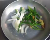 酥式上海炒麵的食譜步驟1照片