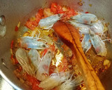 Foto del paso 6 de la receta: Andares de cerdo relleno de setas y langostinos