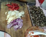 Foto langkah ke 1 dari resep 427.Kerang Dara Saus Padang.
