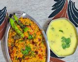 A picture of step 9 of Kathiyawadi Vaghareli Khichdi and Kadhi.