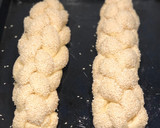 Foto del paso 9 de la receta: Pan trenzado (Jalá)