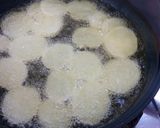 Foto langkah ke 4 dari resep Lyonnaise potato.