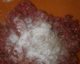 Foto del paso 2 de la receta: Hamburguesas a la plancha con ensalada de tomate