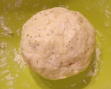 Foto del paso 2 de la receta: Panecillos caseros sabor a pizza