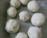 उपवासाचे बटाटे वडे (upvasache batata Vade recipe in marathi) रेसिपी स्टेप 2 फोटो 