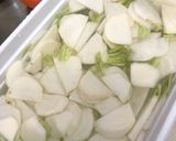 Foto langkah ke 2 dari resep Asinan Kabu (Buah Turnip).