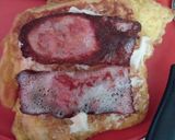 Foto del paso 3 de la receta: Sándwich de huevito con tocino 😋