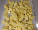 Foto del paso 2 de la receta: Crema de patatas con trufa