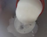 मावा केसर पिस्ता आईस्क्रीम (mawa kesar pista ice cream recipe in marathi) रेसिपी स्टेप 3 फोटो
