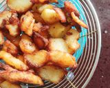 A picture of step 2 of Chatpata Aloo Raita Potato Raita.