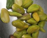 इंस्टेंट हार्टी कलाकंद (instant hearty Kalakand recipe in Hindi) रेसिपी चरण 1 फोटो