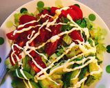 Hình bước làm 1 của món Salad bơ cà chua